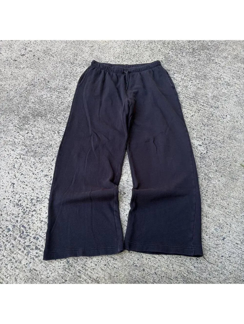 Old Navy Y2K Baggy Wide Leg Black Fleece Sweatpants Size Medium Skater Grunge